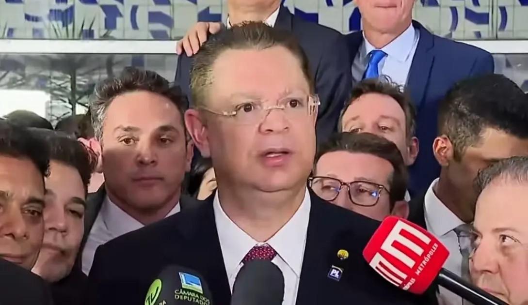 Líder do PL diz que Antonio Brito deu aval do PSD em acordo com Motta para votar anistia e fim do foro privilegiado
