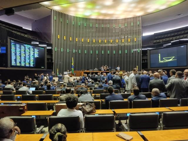Deputados se arrependem de voto a favor da PEC da Blindagem; saiba quem são