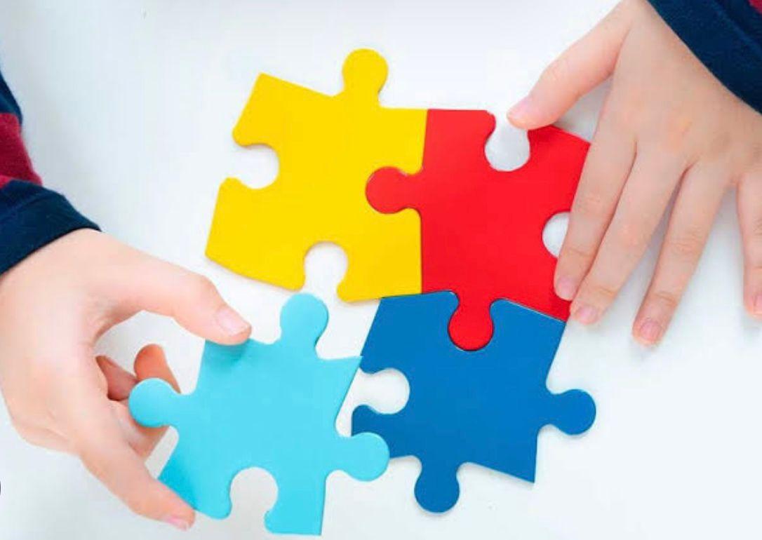 Câmara de Ilhéus fortalece políticas de inclusão: presidente Cezar Porto conduz aprovação de projetos voltados a pessoas com deficiência. 