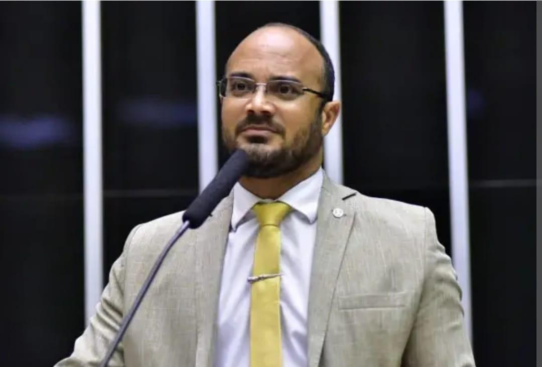 CAPITÃO ALDEN, O BOLSONARISTA REBELDE