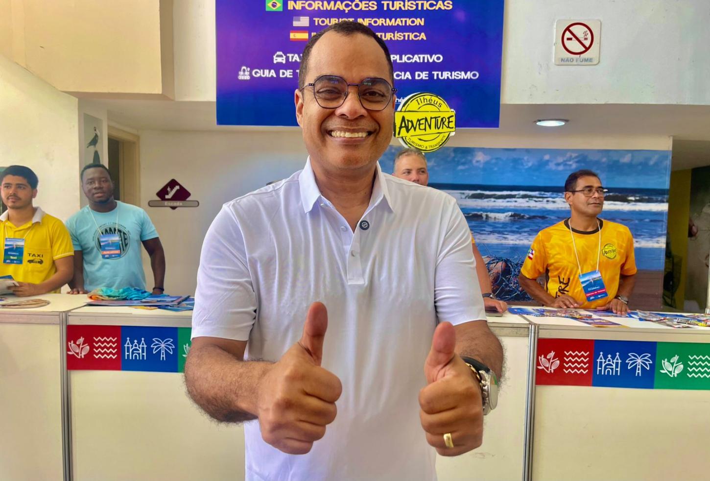 Economia Criativa e Desenvolvimento Regional: a Visita de Magno Lavigne ao Centro de Convenções de Ilhéus.