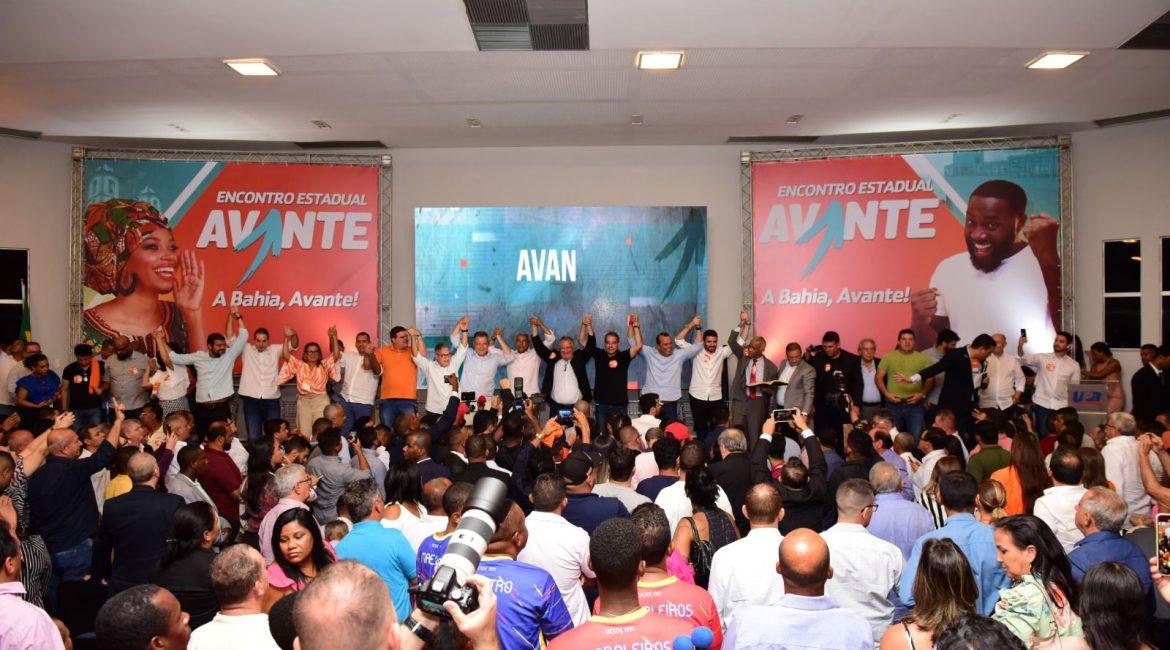 A ofensiva do Avante: Como prefeitos do interior impulsionam Ronaldo Carletto para a chapa de Jerônimo