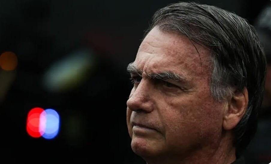 ALEXANDRE DE MORAES E A PRISÃO DOMICILIAR DE BOLSONARO