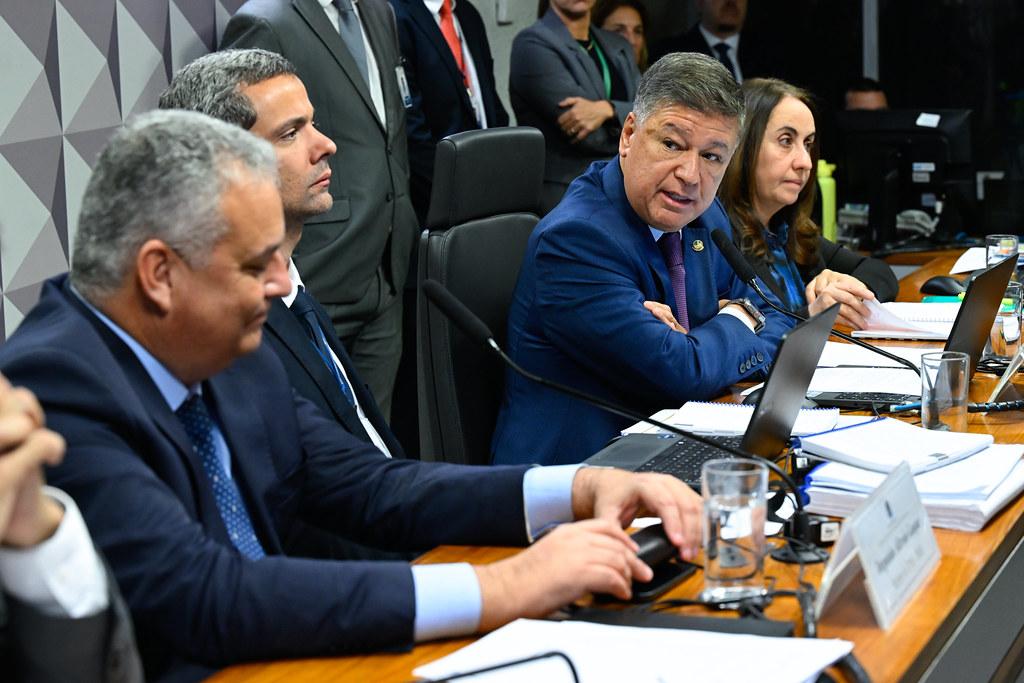 CPI DO INSS TERMINA DESACREDITADA E APROFUNDA CRISE DE CONFIANÇA NO CONGRESSO