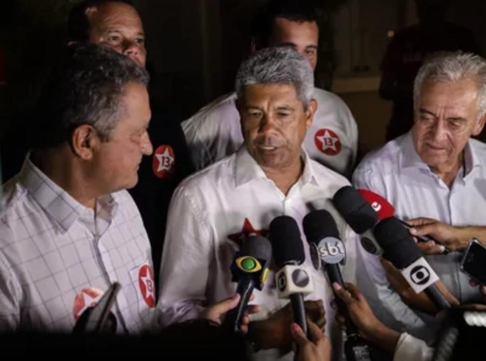 PSD E AVANTE, COM O AVAL DE RUI COSTA, ISOLAM JAQUES WAGNER