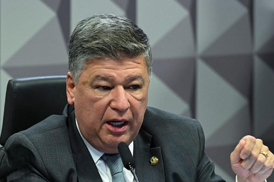 SENADOR CARLOS VIANA É COBRADO POR DESTINAÇÃO DE R$ 3,6 MILHÕES A FUNDAÇÃO LIGADA À IGREJA