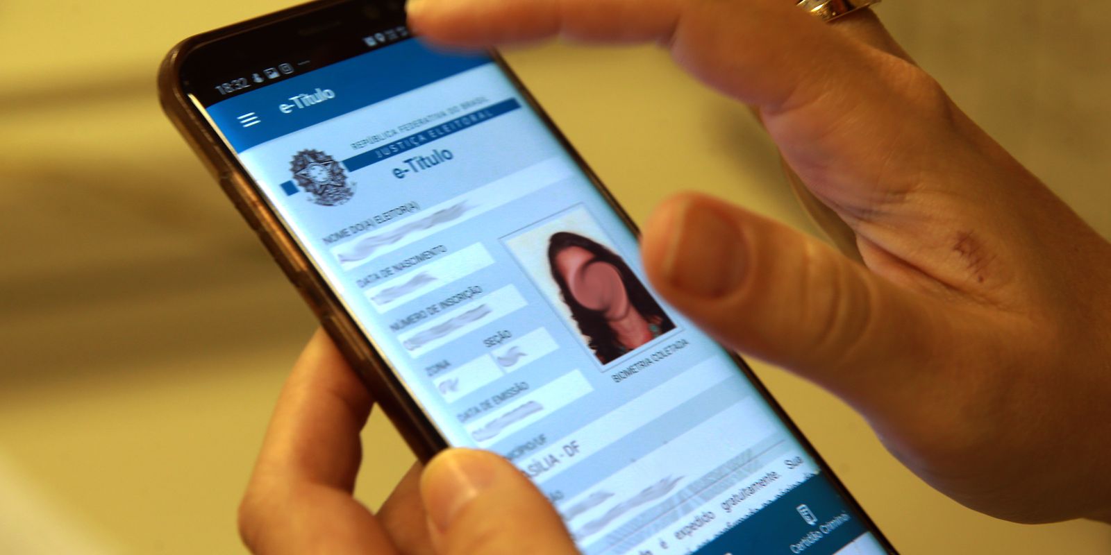 Prazo para tirar e regularizar título de eleitor vai até 6 de maio 