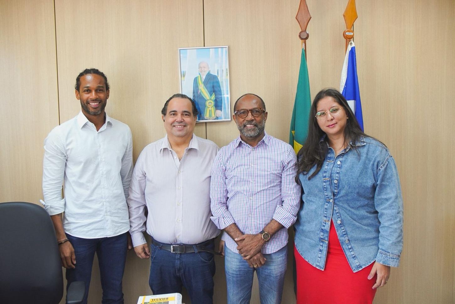 Vereador Maurício e Bebeto Galvão dialogam com o SPU para evitar desocupação e garantir futuro do Galpão X 