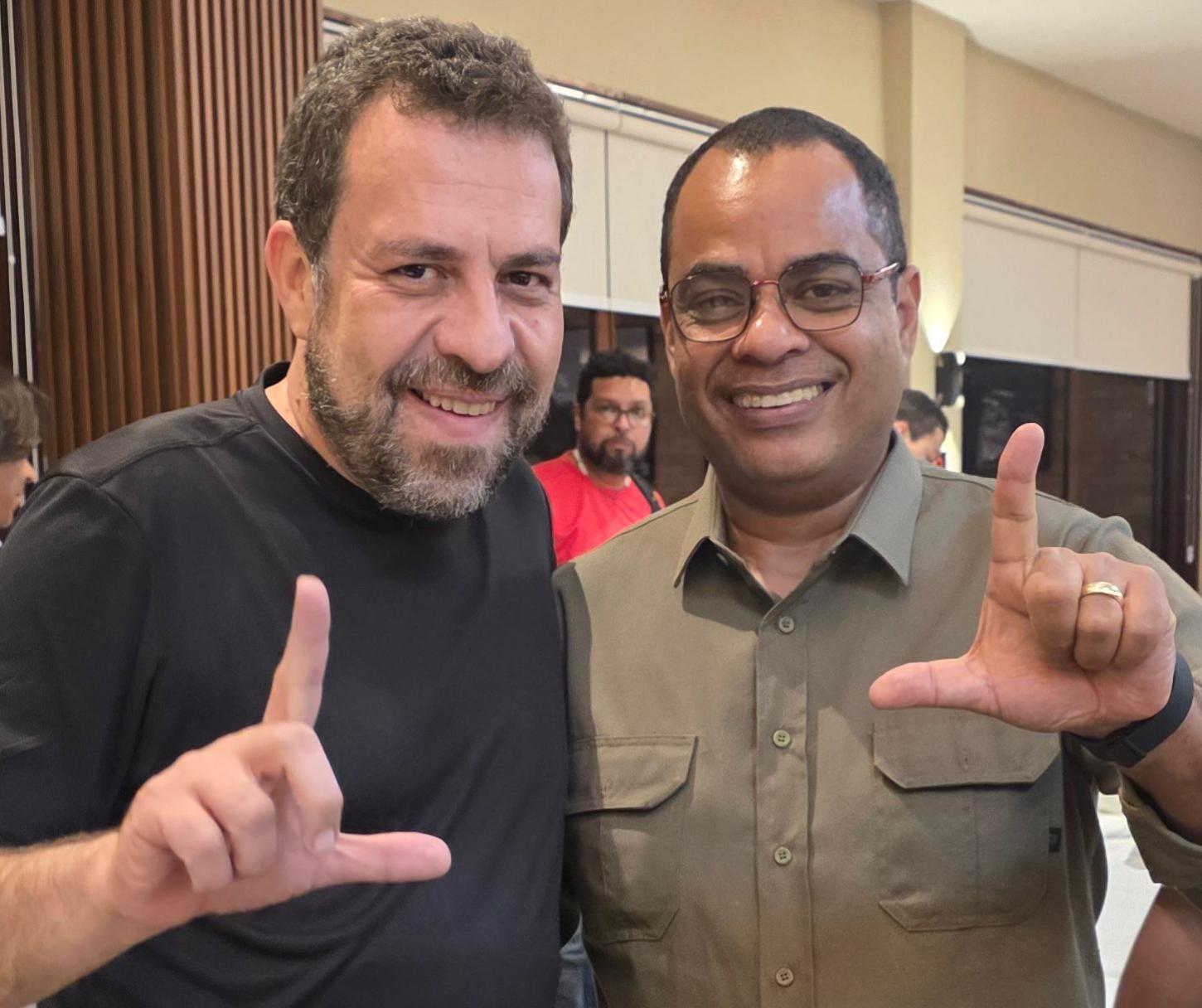 Magno Lavigne e Guilherme Boulos destacam fortalecimento da luta popular em encontro na Bahia
