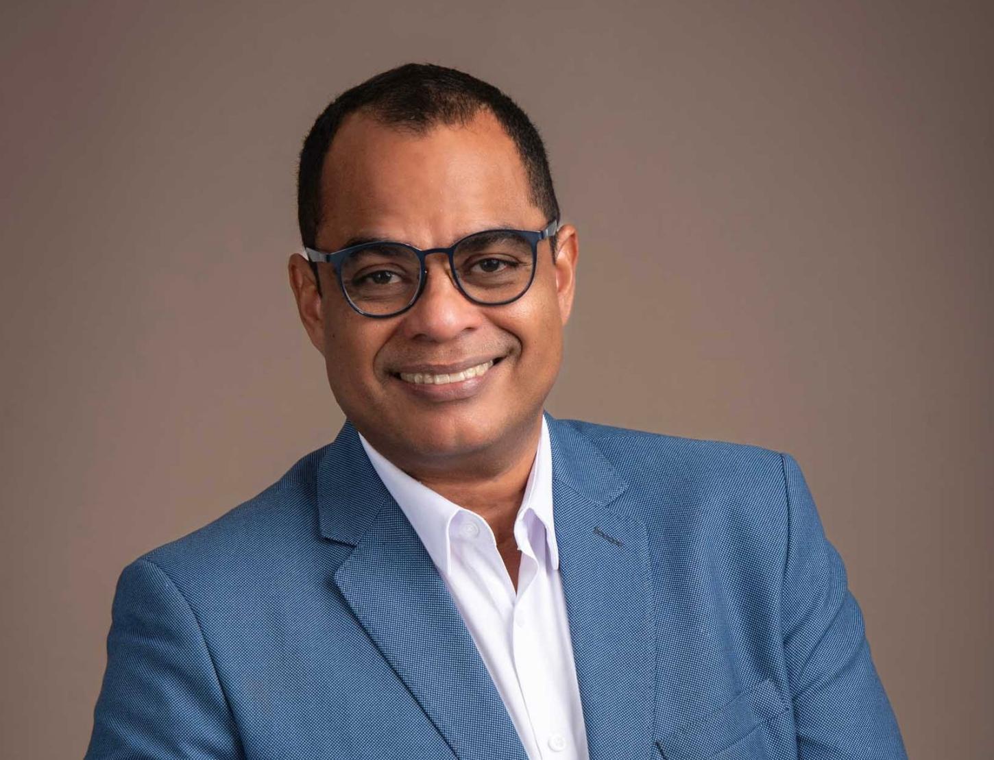 Um perfil de que os ilheenses se orgulham: Magno Lavigne, pré-candidato a deputado estadual.
