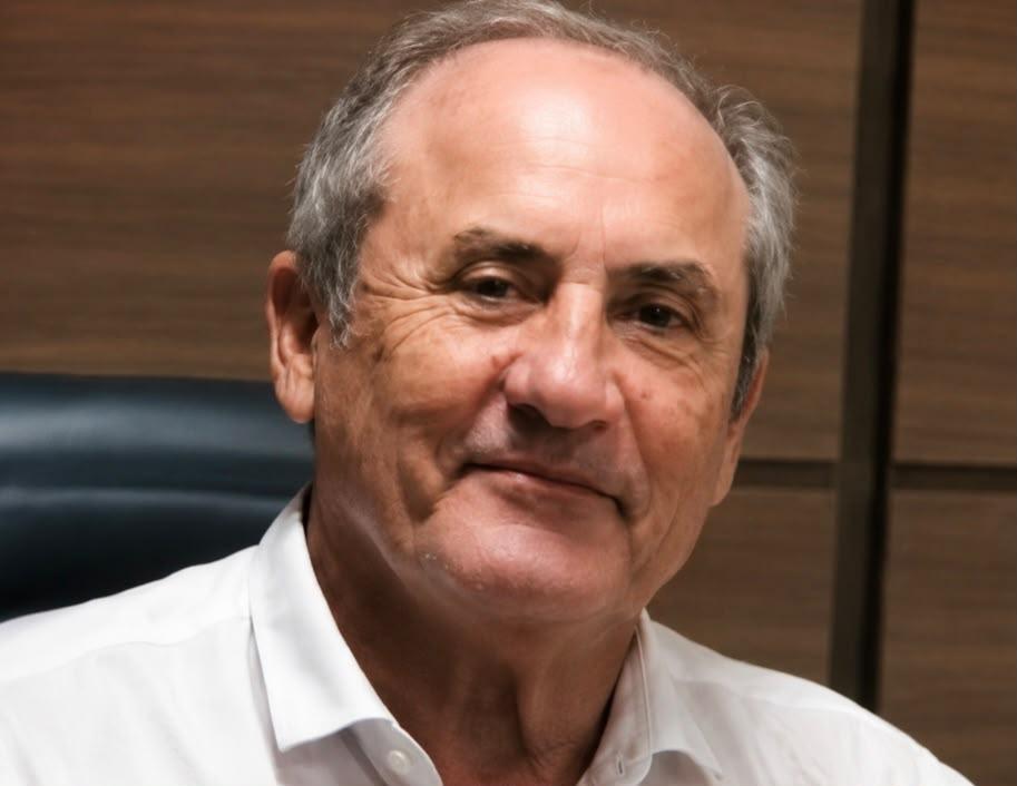 Magno Lavigne lamenta a partida do amigo Isidoro Lavigne Gesteira