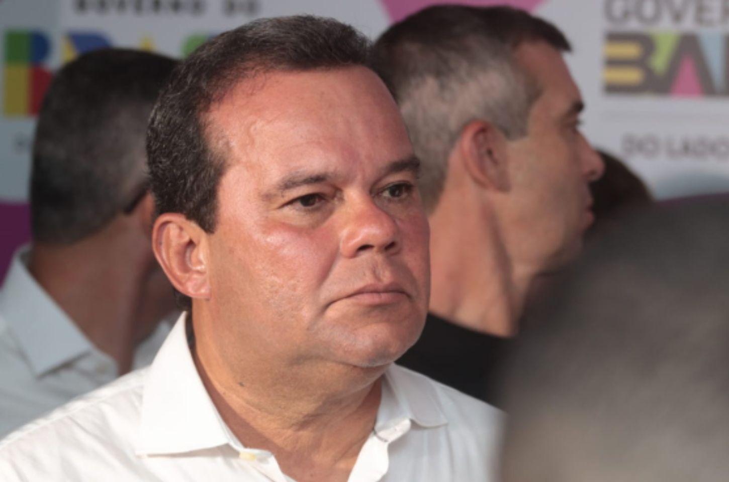 POLITICAMENTE MARGINALIZADO
