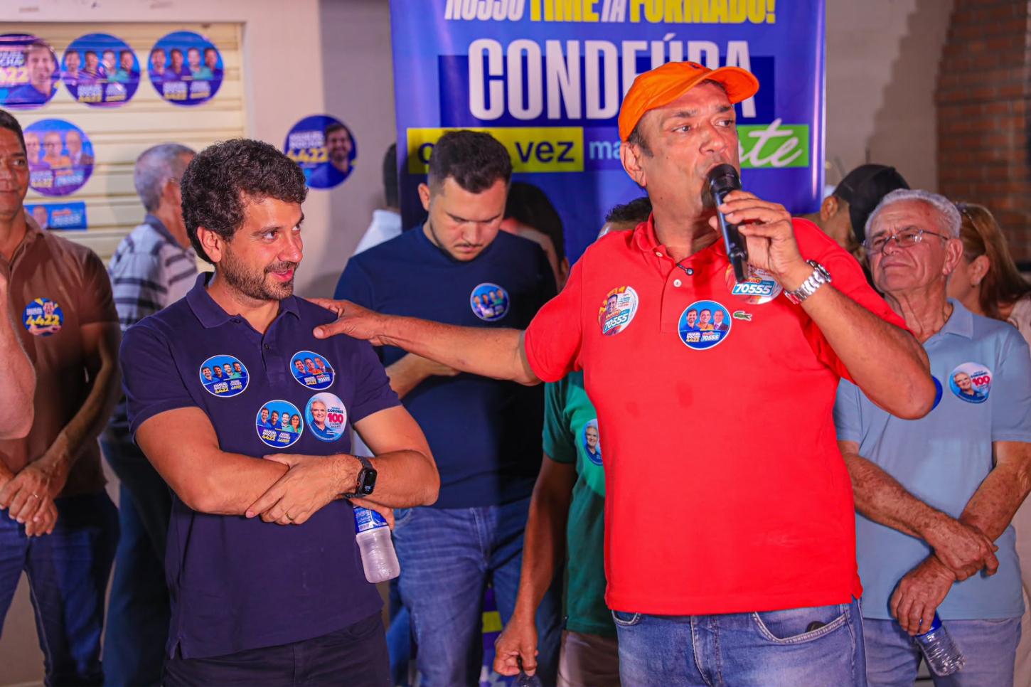 Marão reencontra suas raízes em Condeúba e celebra laços de afeto com a terra natal do pai