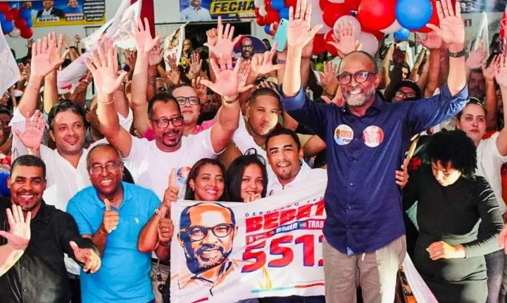 Bebeto mostra força política e reúne multidão de apoiadores e lideranças em Itabuna