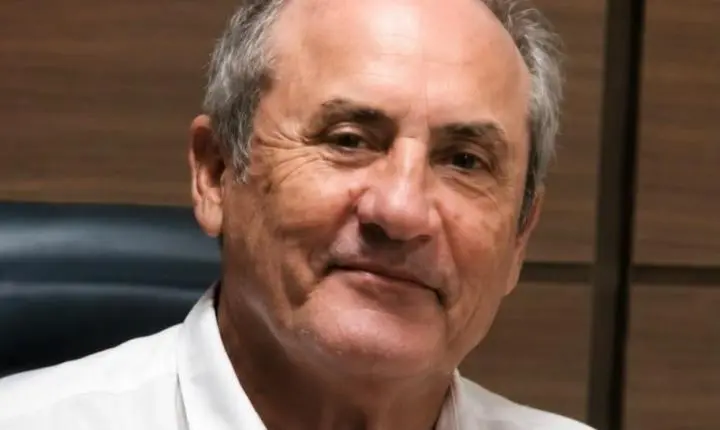 Magno Lavigne lamenta a partida do amigo Isidoro Lavigne Gesteira