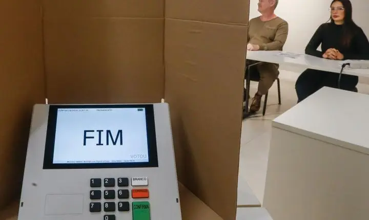 Novas tecnologias levam Justiça Eleitoral a reforçar regras de votação