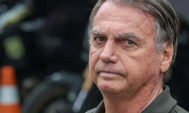 PGR defende que Bolsonaro seja mantido em prisão domiciliar