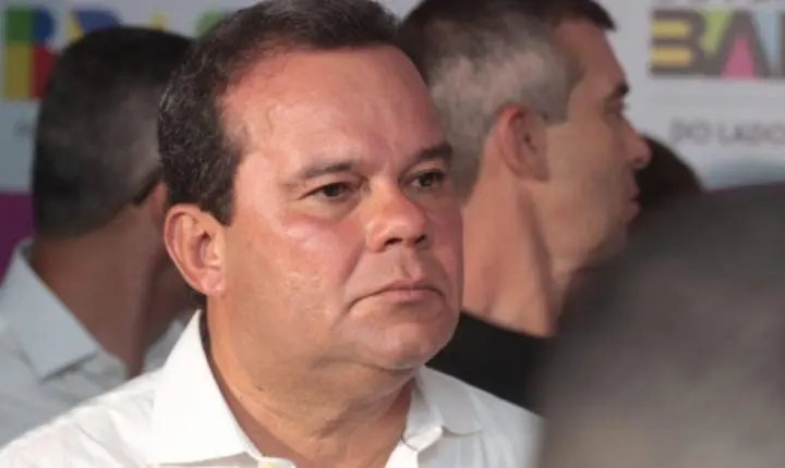 POLITICAMENTE MARGINALIZADO