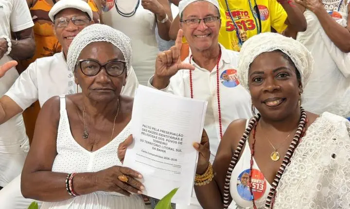    Povos de terreiro de Ilhéus apresentam pautas e Bebeto assume compromisso com participação no mandato
