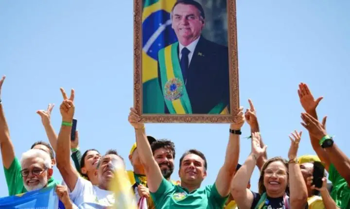 SUCESSÃO PRESIDENCIAL E O CAOS INSTITUCIONAL