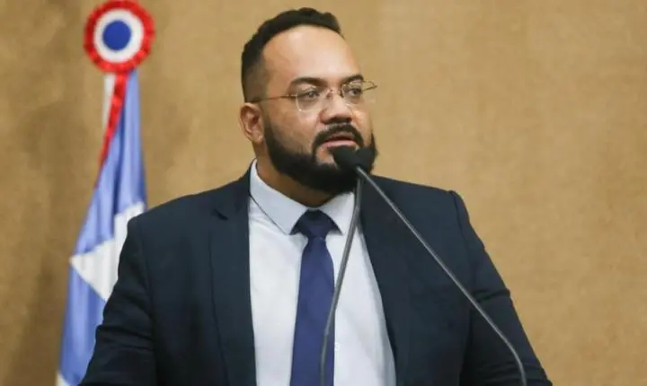TRE-BA Condena Deputado Leandro de Jesus por Propaganda Antecipada Negativa Contra Jerônimo e Wagner
